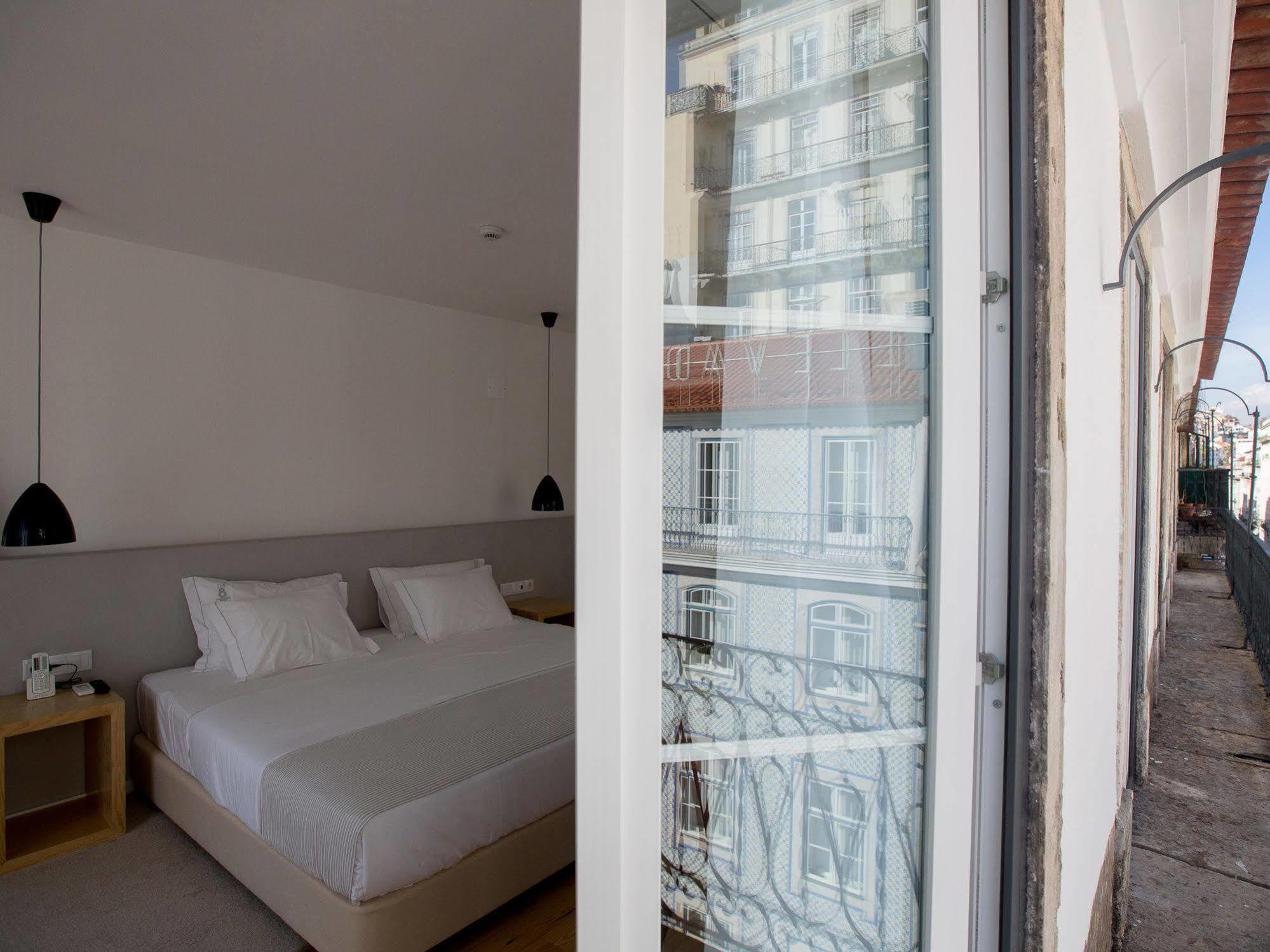 The 8 - Downtown Guest house 2*